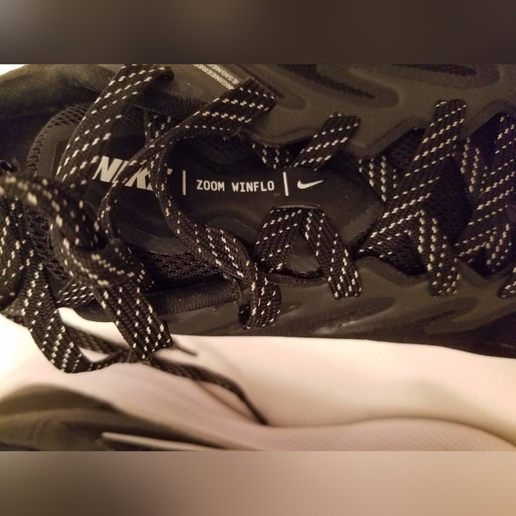 Nike Women's Winflo 7 CJ0302-005 Black White Anthracite Running Sneakers SZ 9.5 - Picture 7 of 16